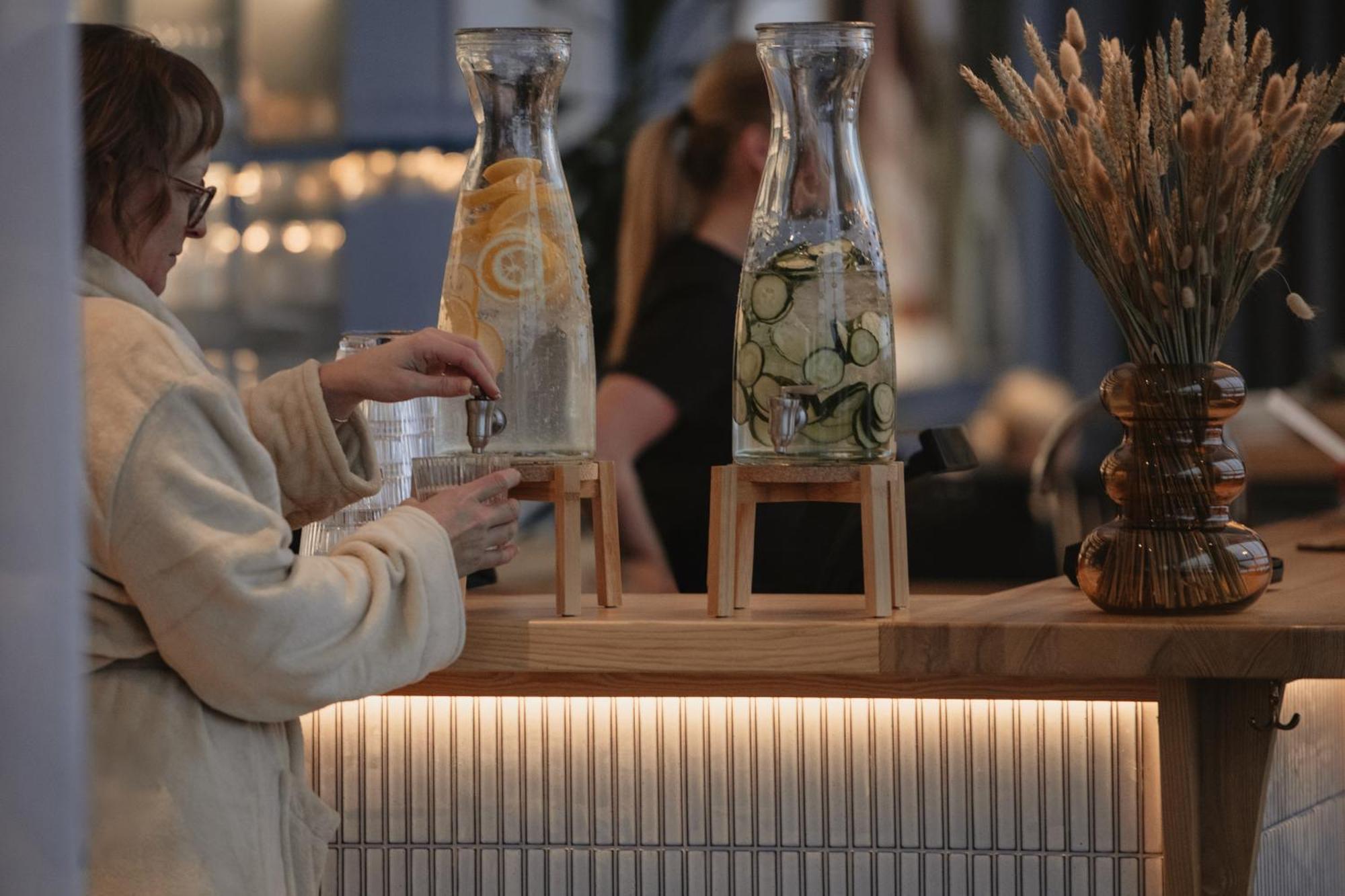 Hernoe Gin Hotell Härnösand Εξωτερικό φωτογραφία